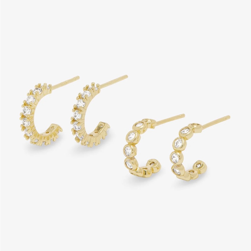 They're So Cute" Huggie Set
Gold|White Diamondettes
Original price$88.00